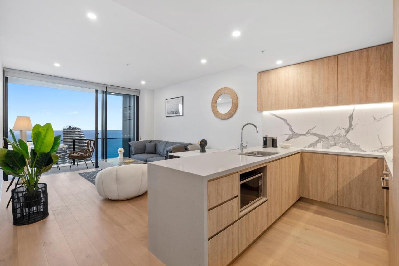 Apartment Luxury Oceanview 2-bed On 50th Level
